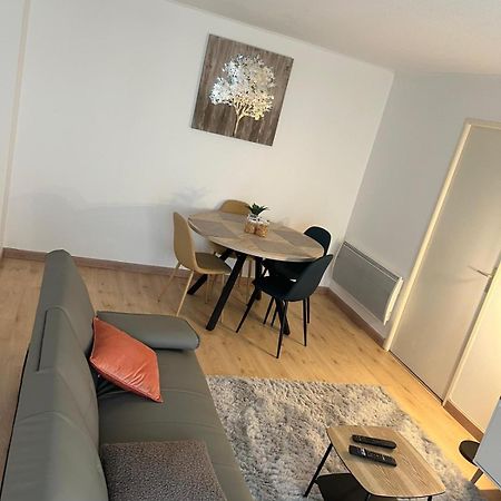 Champion Suites Sarcelles Ngoại thất bức ảnh