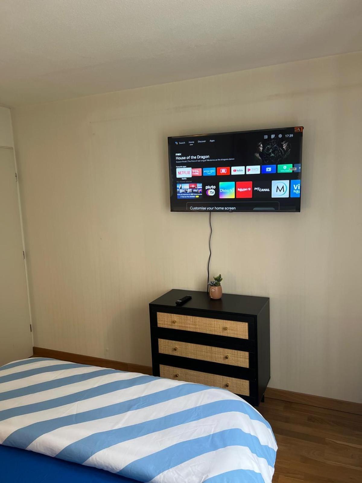 Champion Suites Sarcelles Ngoại thất bức ảnh