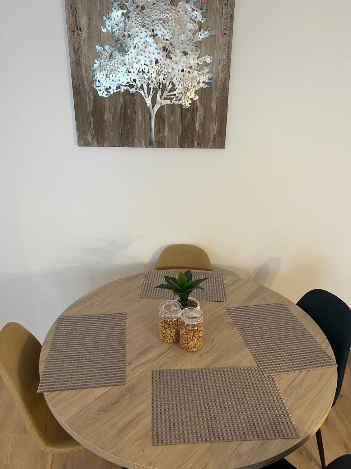 Champion Suites Sarcelles Ngoại thất bức ảnh