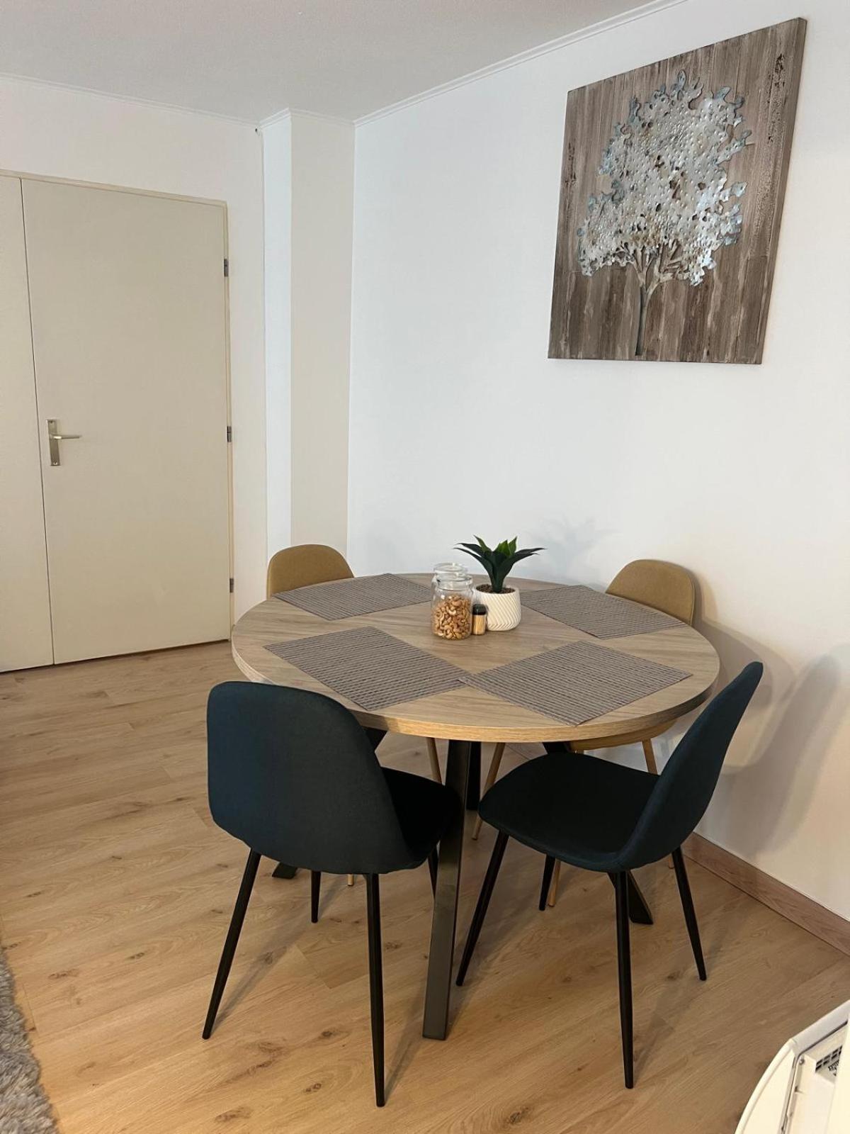 Champion Suites Sarcelles Ngoại thất bức ảnh