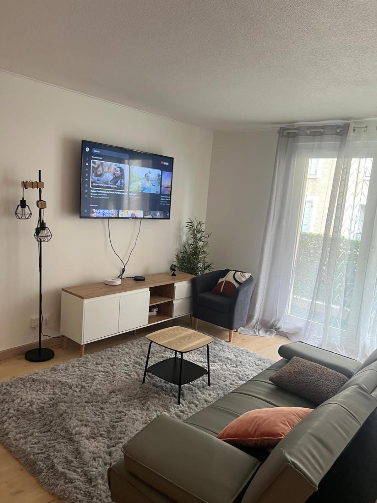 Champion Suites Sarcelles Ngoại thất bức ảnh